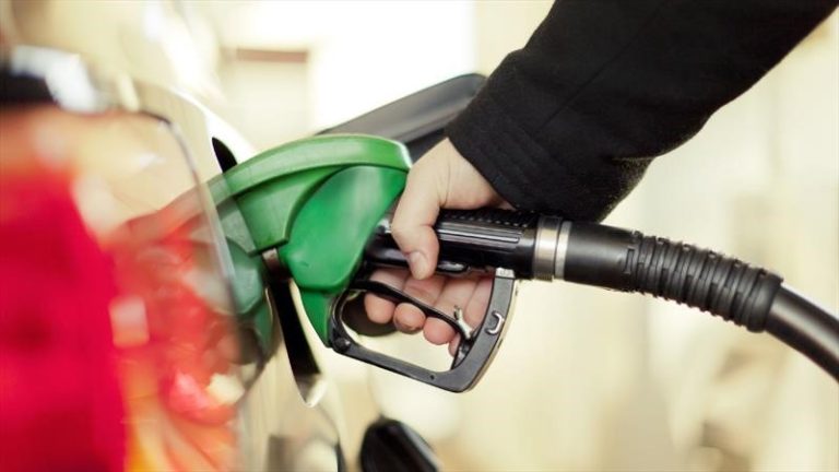 ENAP anuncia histórica alza de 12,7 pesos por litro en precio de bencinas a partir de este jueves