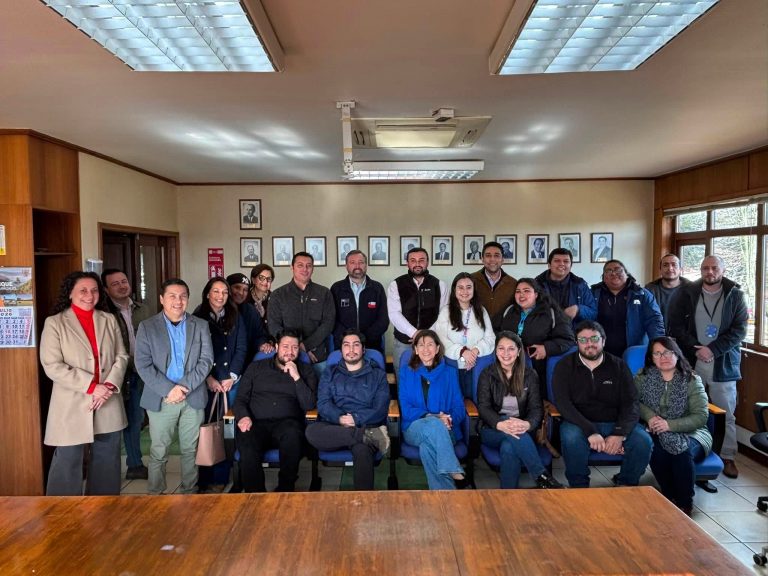 Durante la jornada de este sábado 25 de julio, se realizó una reunión ampliada para abordar la situación de las casas para perros comunitarios.
